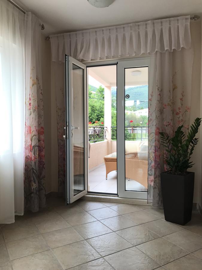 Villa Alla Bed And Breakfast Herceg Novi Exterior photo